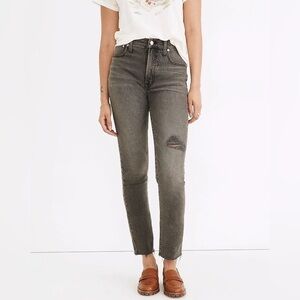 Madewell Women’s Perfect Vintage Jeans Straight Slim Rip Knee Cosner Grey 25